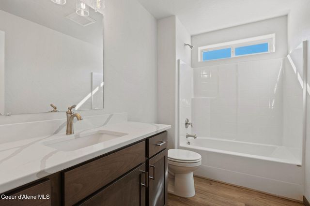 24883 N Old Hwy 95, Athol, ID 83801