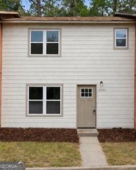 2050 Lenoa Lane, Austell, GA 30106