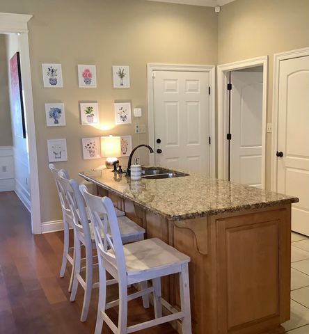 33 Cambrian Ridge, Petal, MS 39465