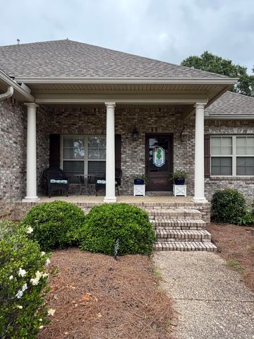 33 Cambrian Ridge, Petal, MS 39465