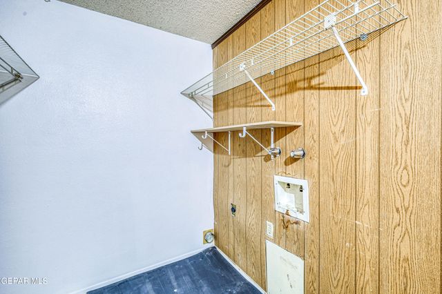 1619 DOUG OLSON Drive, El Paso, TX 79936