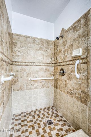 1619 DOUG OLSON Drive, El Paso, TX 79936