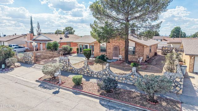 1619 DOUG OLSON Drive, El Paso, TX 79936