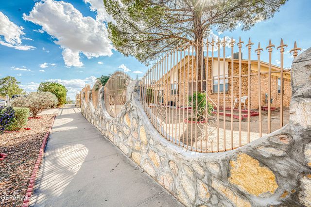 1619 DOUG OLSON Drive, El Paso, TX 79936