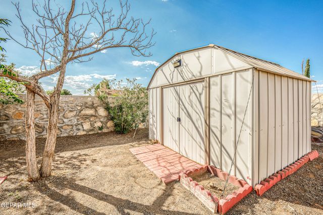 1619 DOUG OLSON Drive, El Paso, TX 79936