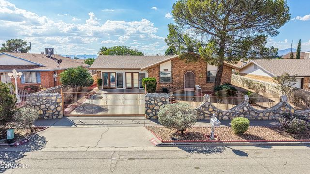 1619 DOUG OLSON Drive, El Paso, TX 79936