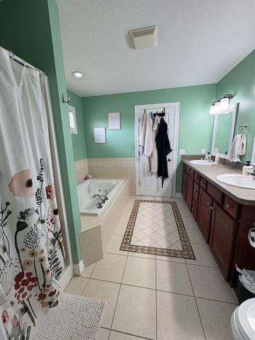 6254 Boulder Drive, Flint Twp, MI 48433