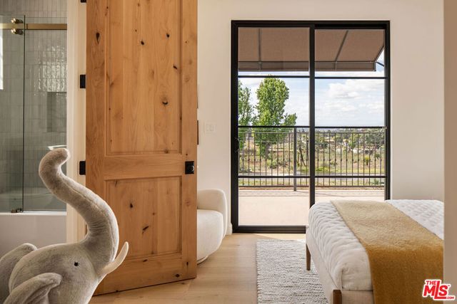 1108 E Mariposa Street, Altadena, CA 91001