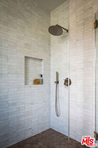 1108 E Mariposa Street, Altadena, CA 91001