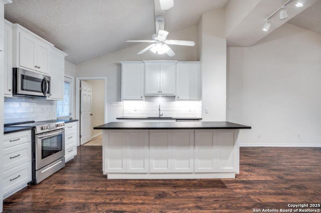 218 Ebner Street, Boerne, TX 78006