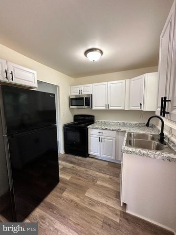 177 N GOVERNORS BLVD, Dover, DE 19901