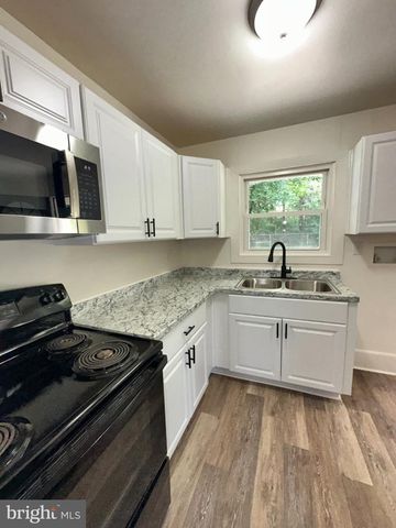 177 N GOVERNORS BLVD, Dover, DE 19901