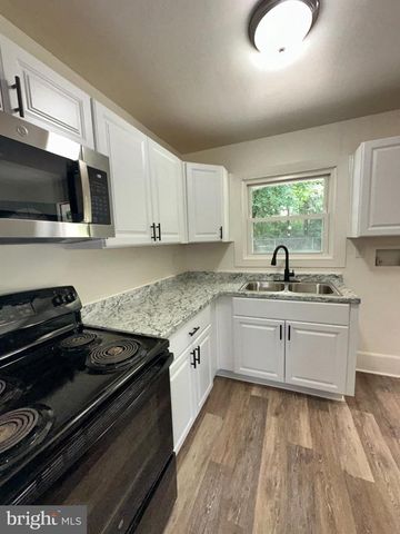 177 N GOVERNORS BLVD, Dover, DE 19901