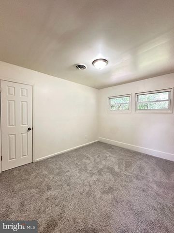 177 N GOVERNORS BLVD, Dover, DE 19901