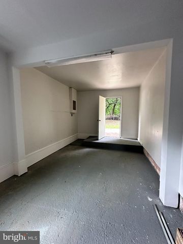 177 N GOVERNORS BLVD, Dover, DE 19901