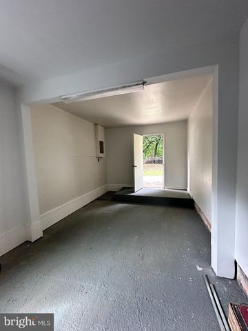 177 N GOVERNORS BLVD, Dover, DE 19901