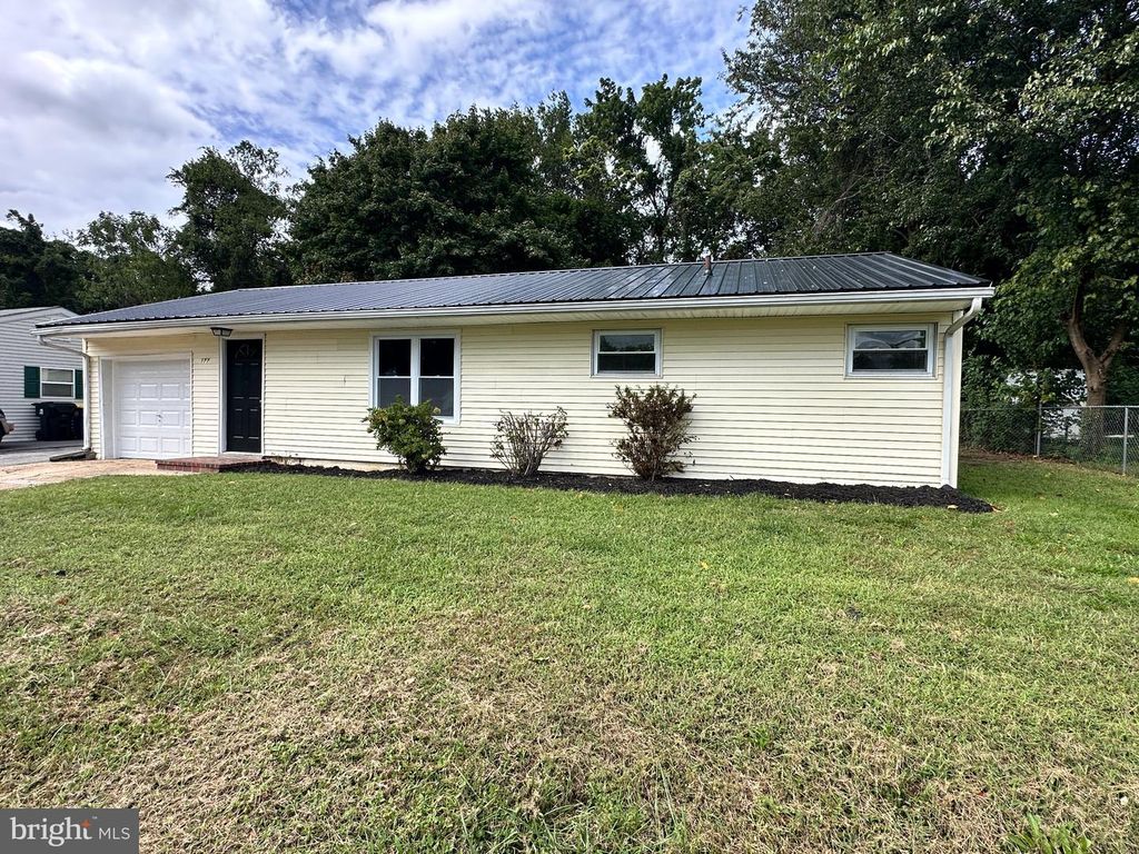 177 N GOVERNORS BLVD, Dover, DE 19901