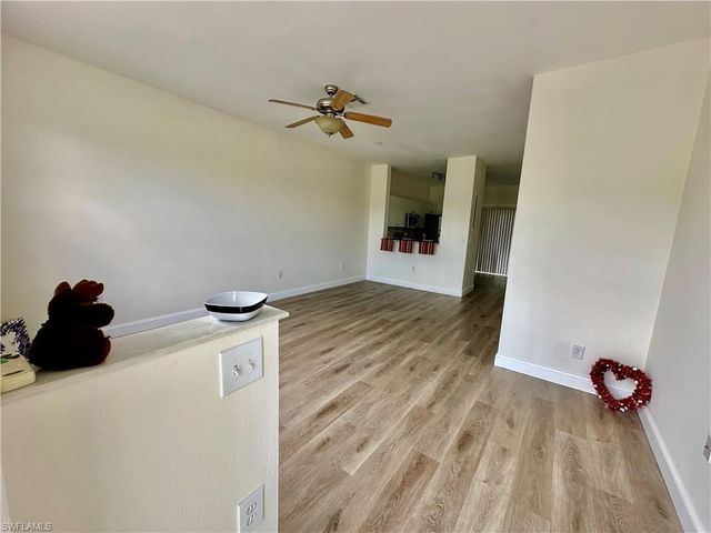 3627 Pine Oak CIR 102, Fort Myers, FL 33916