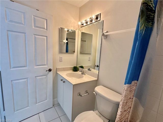 3627 Pine Oak CIR 102, Fort Myers, FL 33916