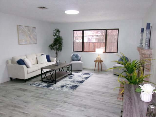 1416 Audrey Dr, Tracy, CA 95376