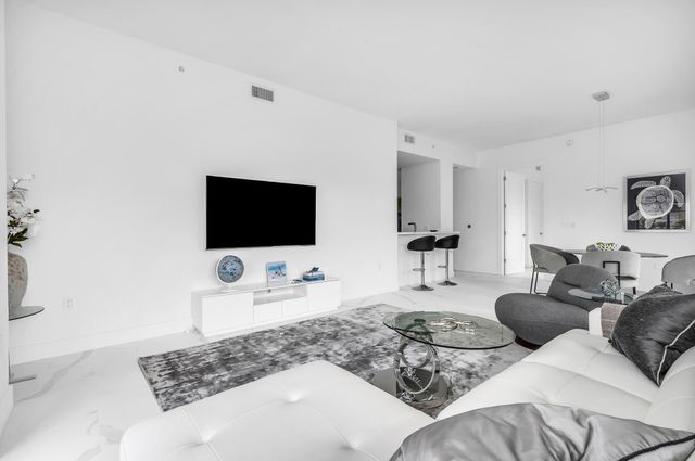 155 E Boca Raton Road 303, Boca Raton, FL 33432