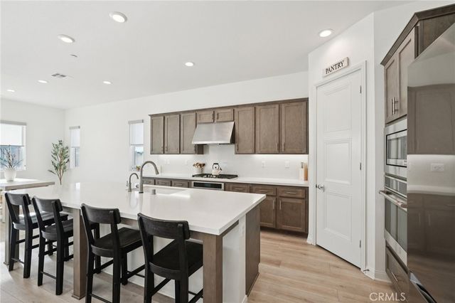 39481 Chamise, Temecula, CA 92591