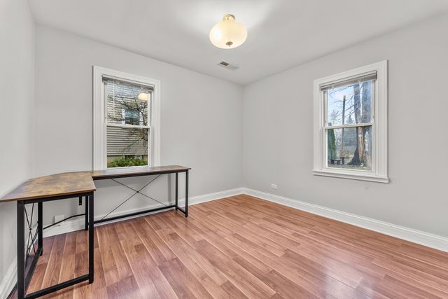 305 N Grace Street, Lombard, IL 60148