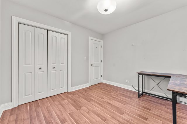 305 N Grace Street, Lombard, IL 60148