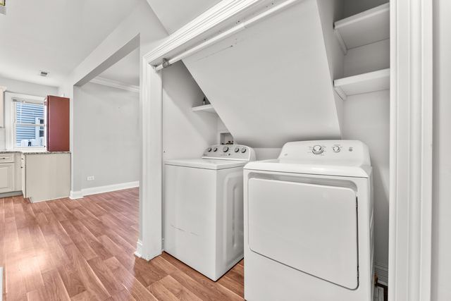 305 N Grace Street, Lombard, IL 60148