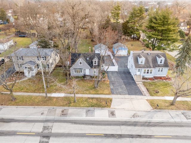 305 N Grace Street, Lombard, IL 60148