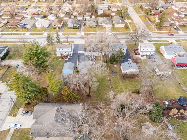 305 N Grace Street, Lombard, IL 60148