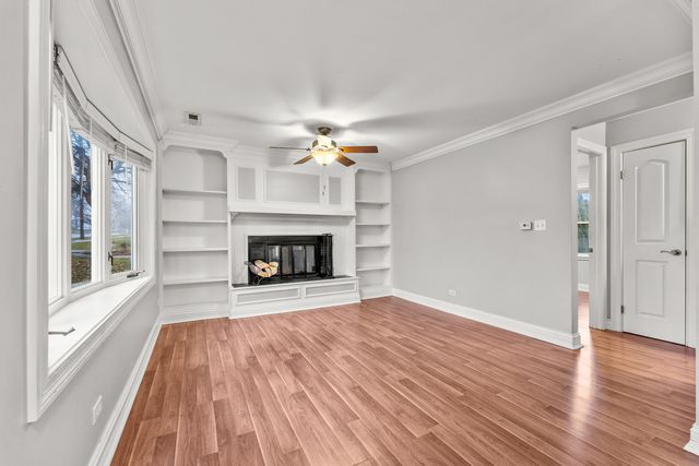 305 N Grace Street, Lombard, IL 60148