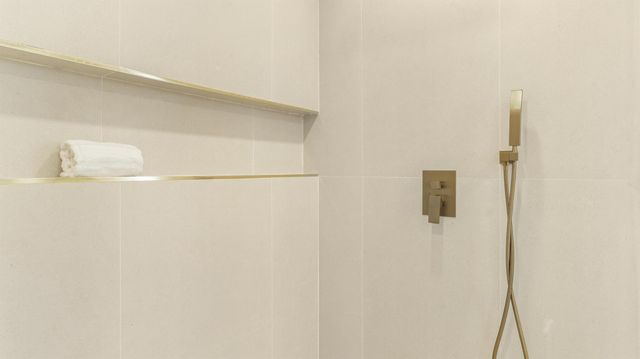 965 SE 10th Court, Pompano Beach, FL 33060