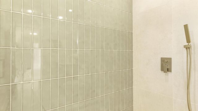 965 SE 10th Court, Pompano Beach, FL 33060