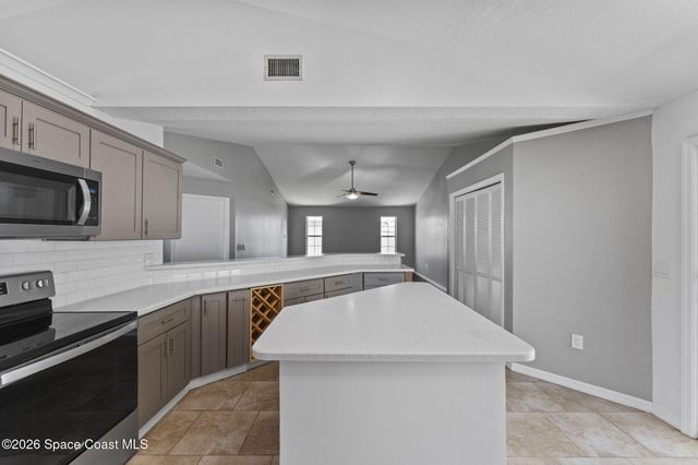 731 Delano Avenue NW, Palm Bay, FL 32907