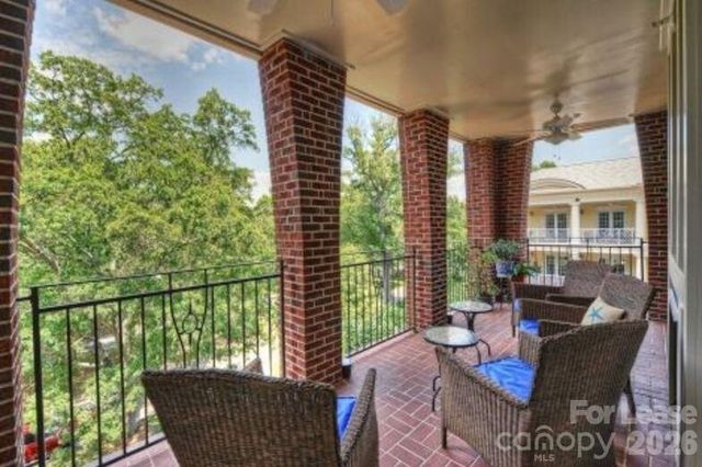 2100 Queens Road W Southern Living, Charlotte, NC 28207
