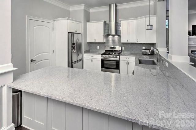 2100 Queens Road W Southern Living, Charlotte, NC 28207