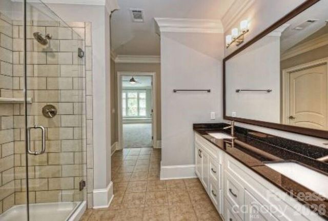 2100 Queens Road W Southern Living, Charlotte, NC 28207