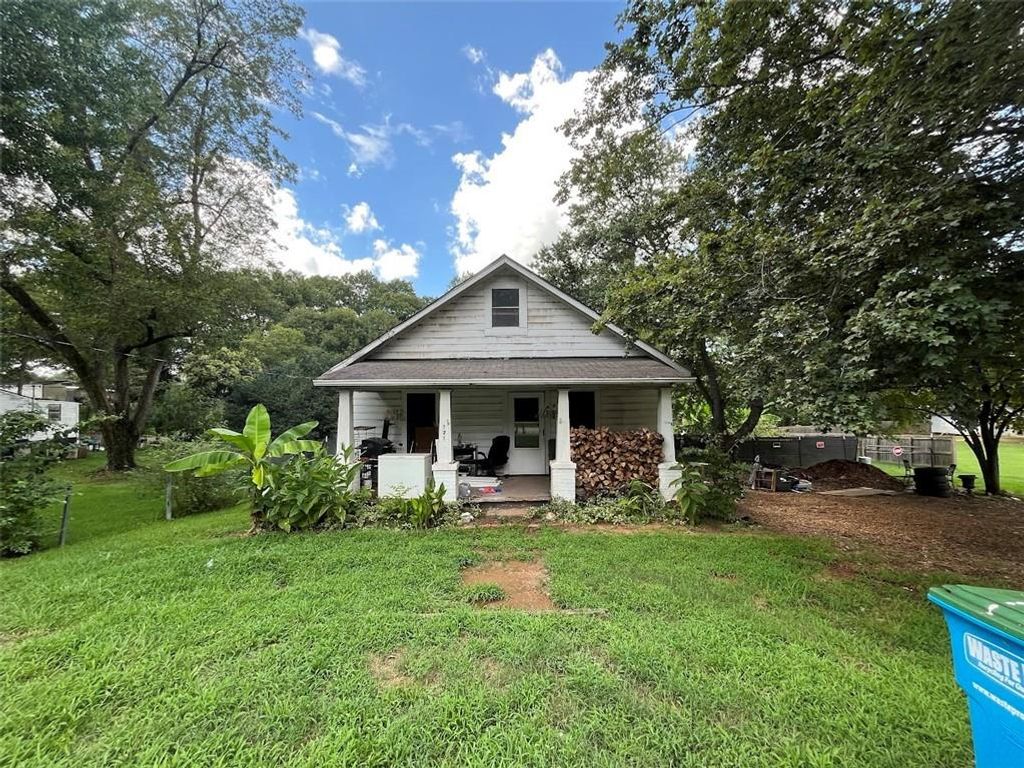 121 Brookwood Avenue, Commerce, GA 30529