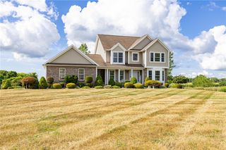 585 Chambers Street, Ogden, NY 14559