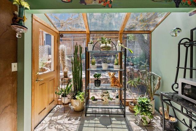 819 Holmes Lane, Sugarloaf, CA 92386