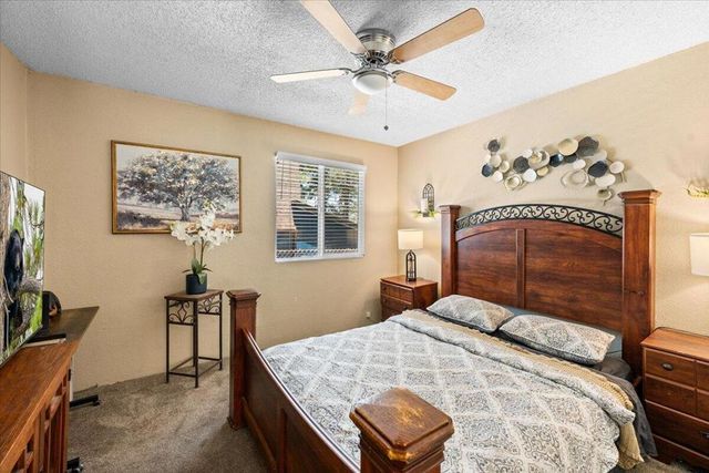 819 Holmes Lane, Sugarloaf, CA 92386
