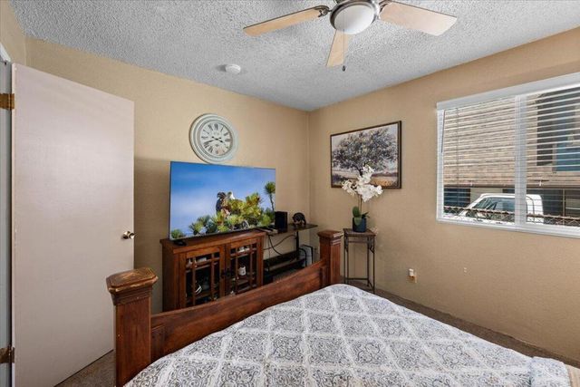 819 Holmes Lane, Sugarloaf, CA 92386