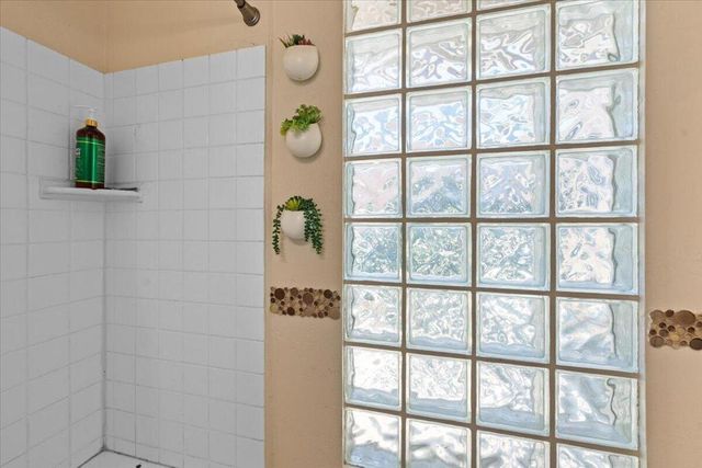 819 Holmes Lane, Sugarloaf, CA 92386
