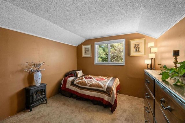 819 Holmes Lane, Sugarloaf, CA 92386