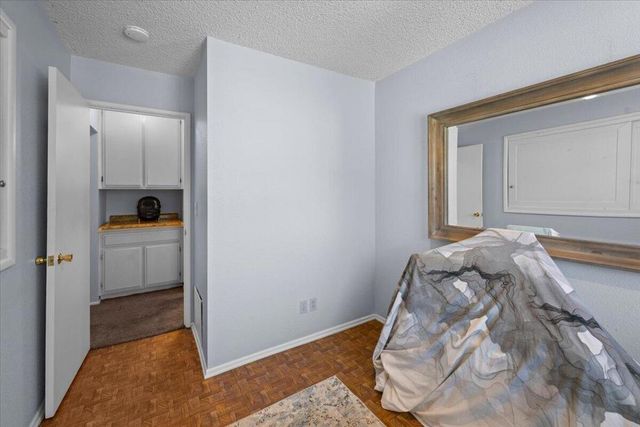 819 Holmes Lane, Sugarloaf, CA 92386