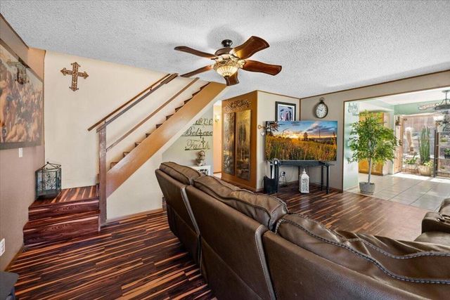 819 Holmes Lane, Sugarloaf, CA 92386