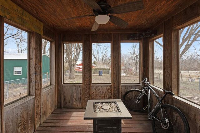 516 Park Street, Linwood, KS 66052