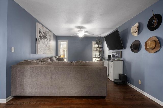 516 Park Street, Linwood, KS 66052