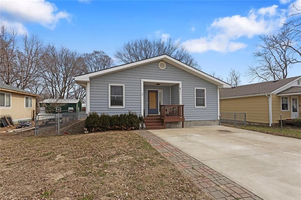 516 Park Street, Linwood, KS 66052